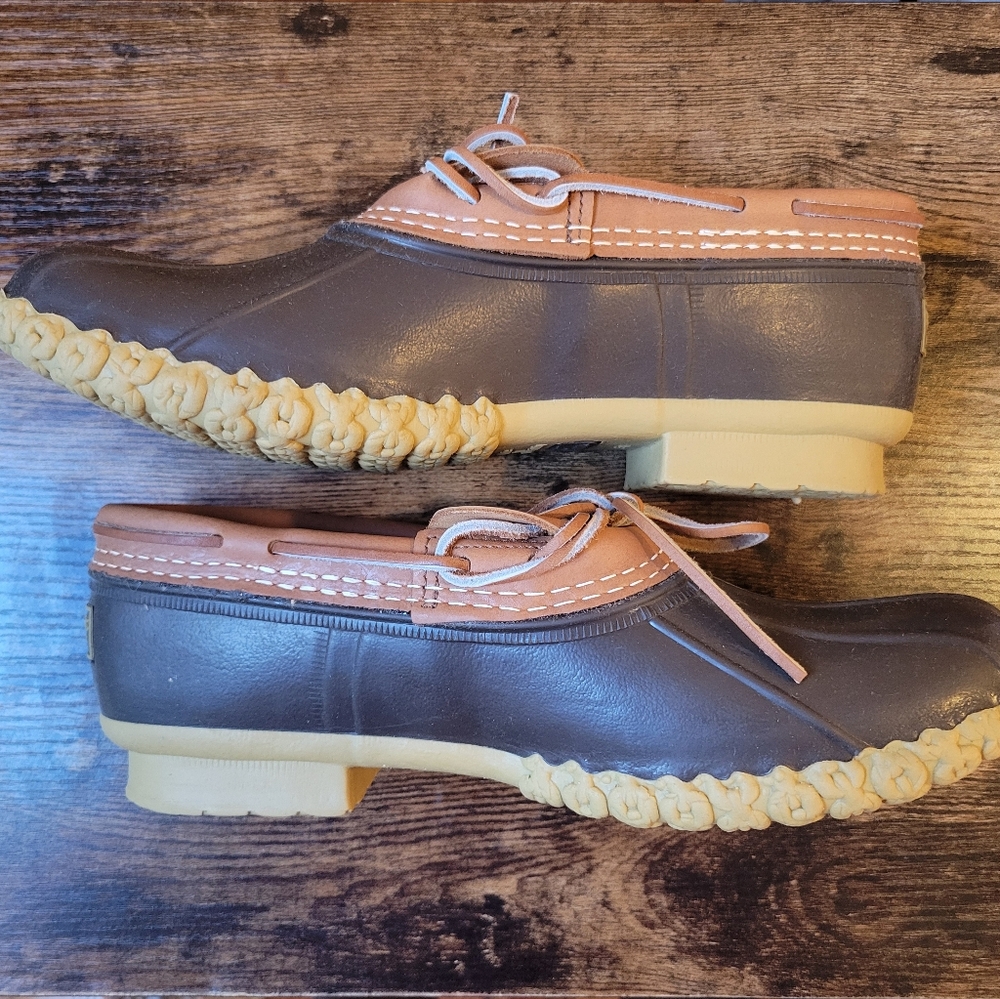 L.L.Bean - Picture 3 of 6